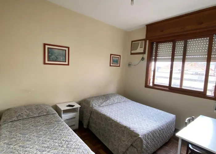 Hotel Porto Alegre *